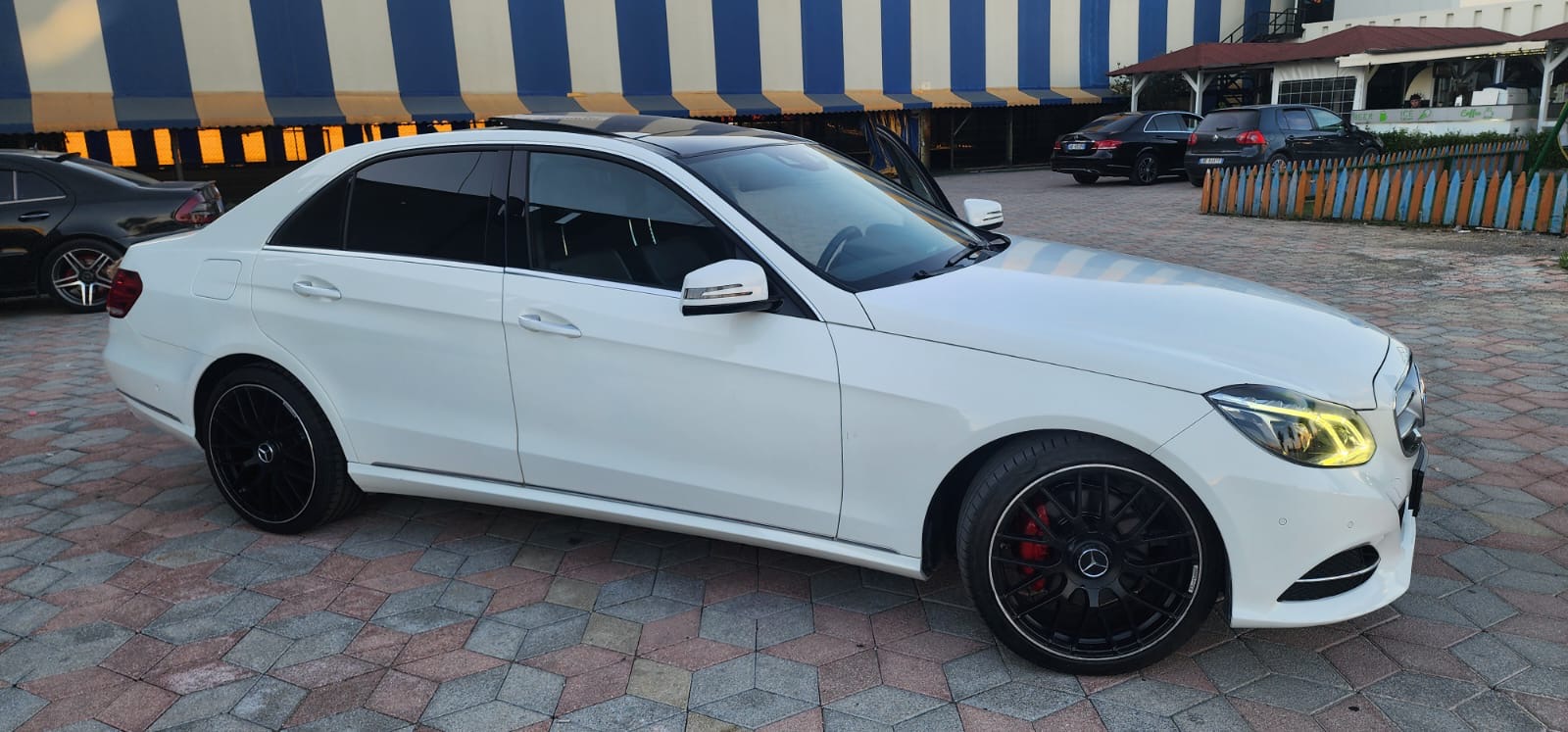 Mercedes-Benz E-Class 3
