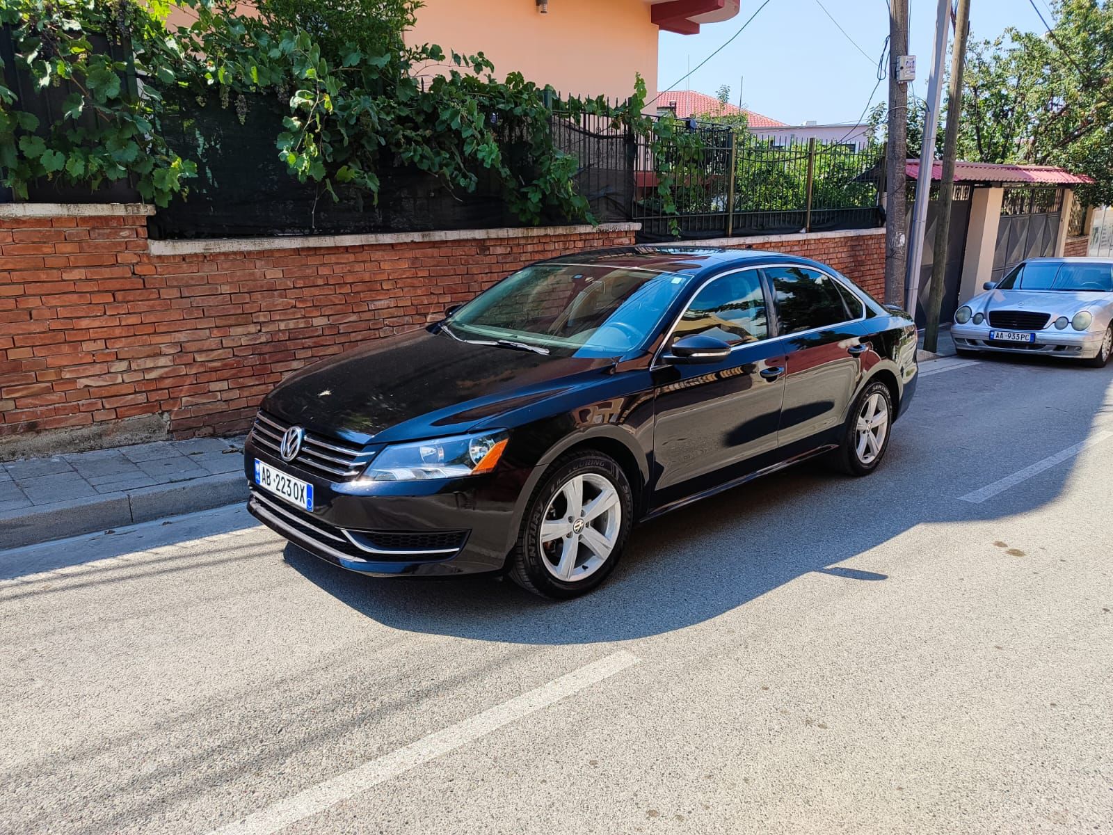 Volkswagen Passat 1