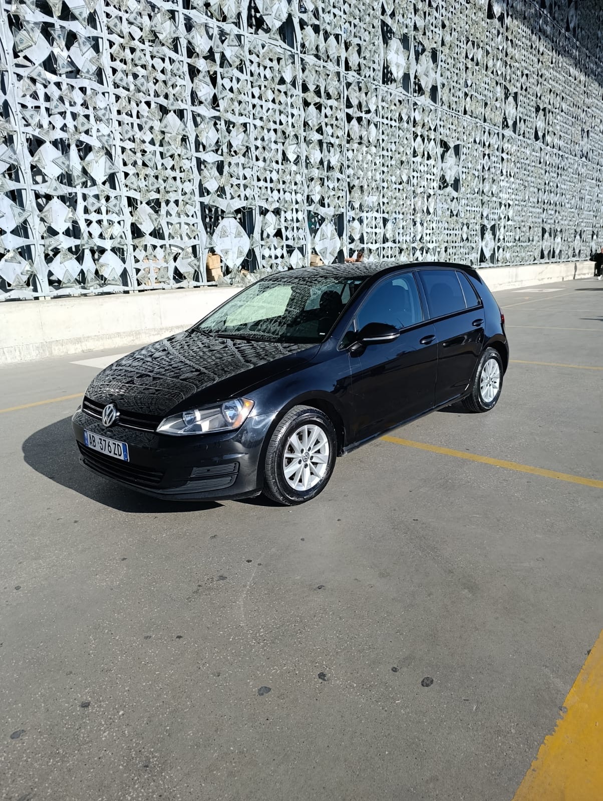 Volkswagen GOLF 1