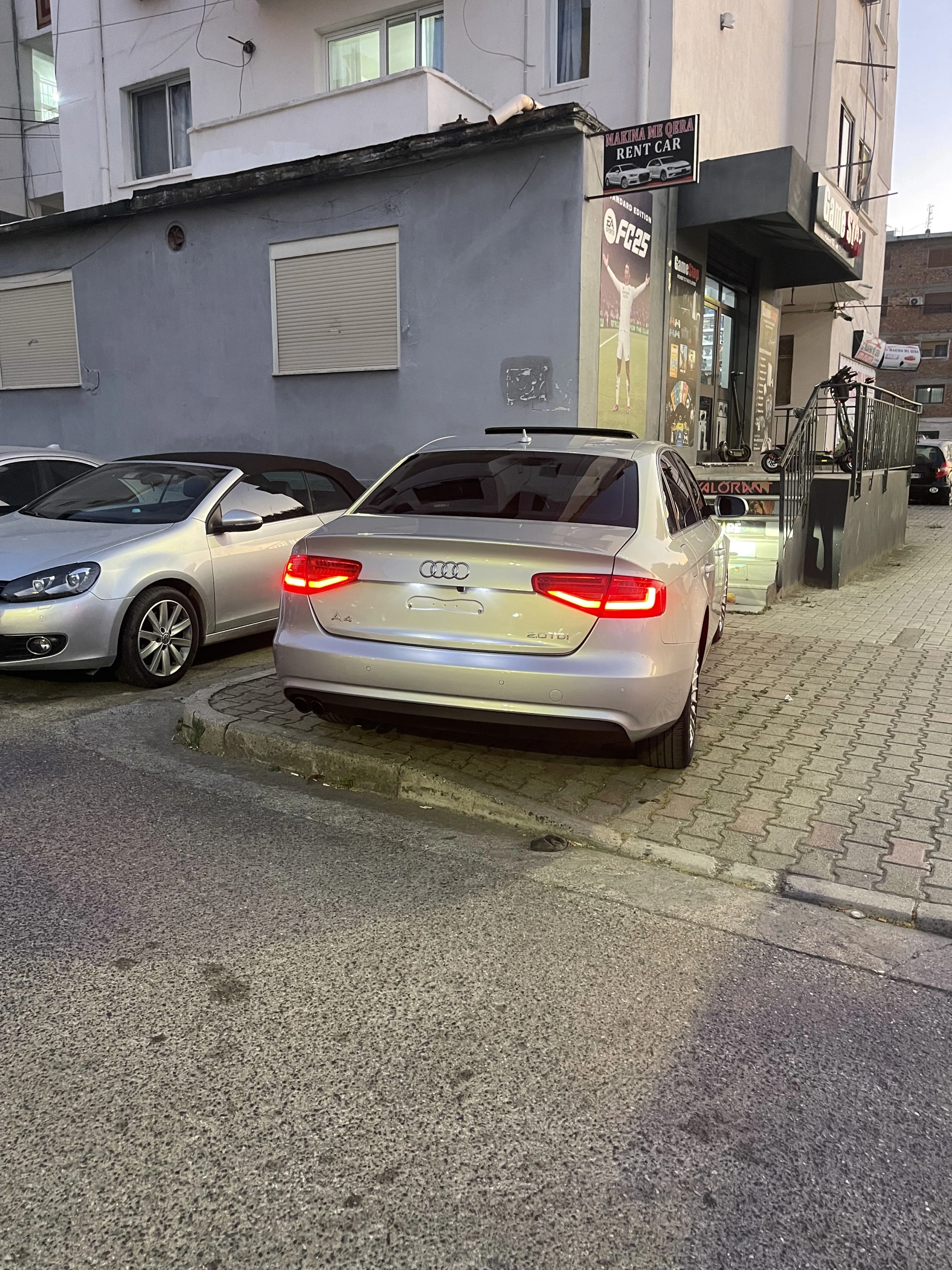 Audi A4 2
